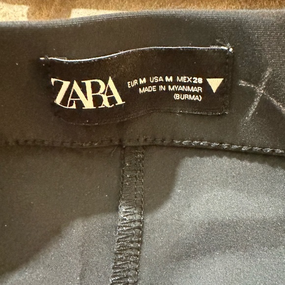 Zara yoga pants ! New without tags! - Picture 3 of 4